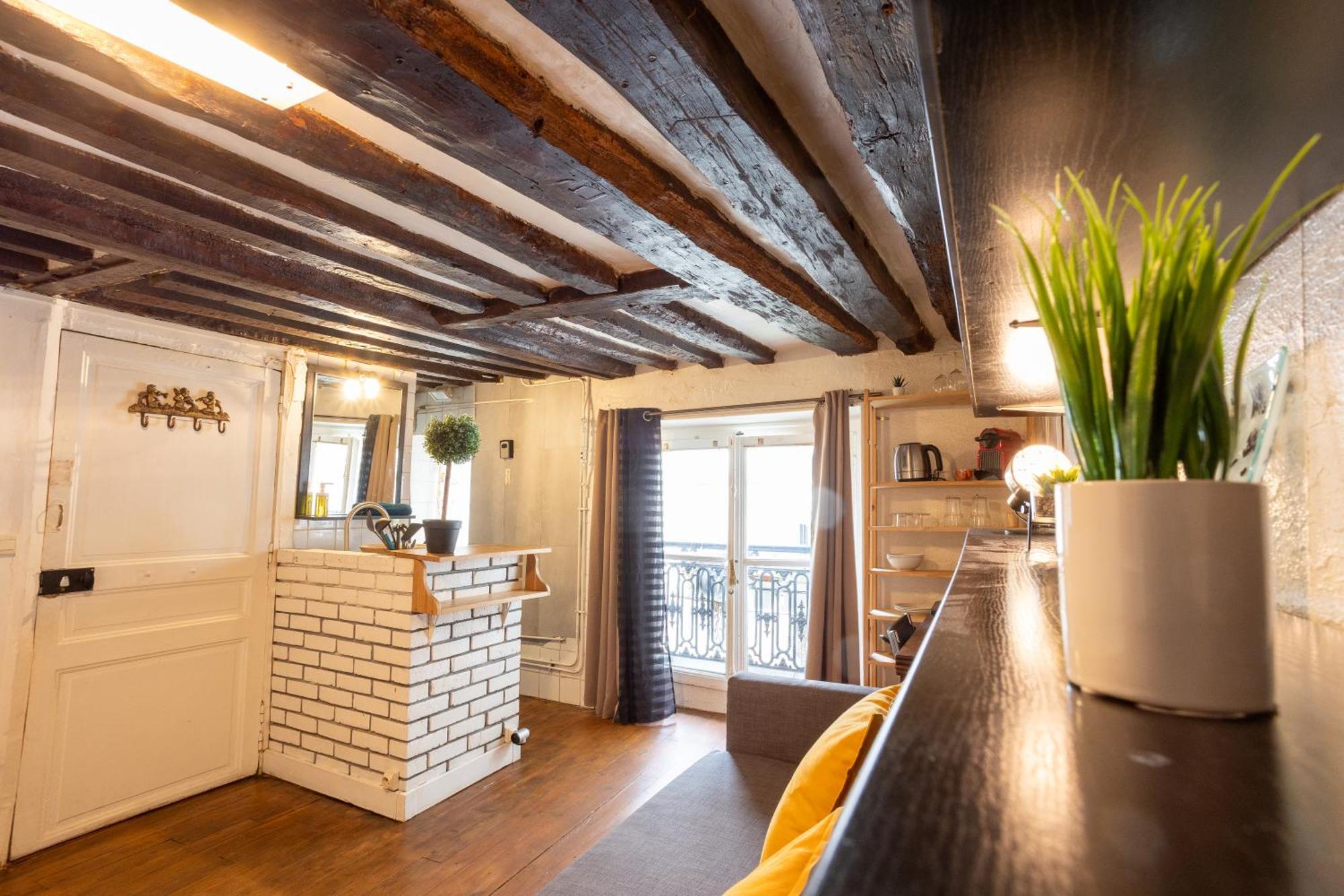 Studio Cosy Romantique En Plein Coeur De Paris Apartment Exterior photo