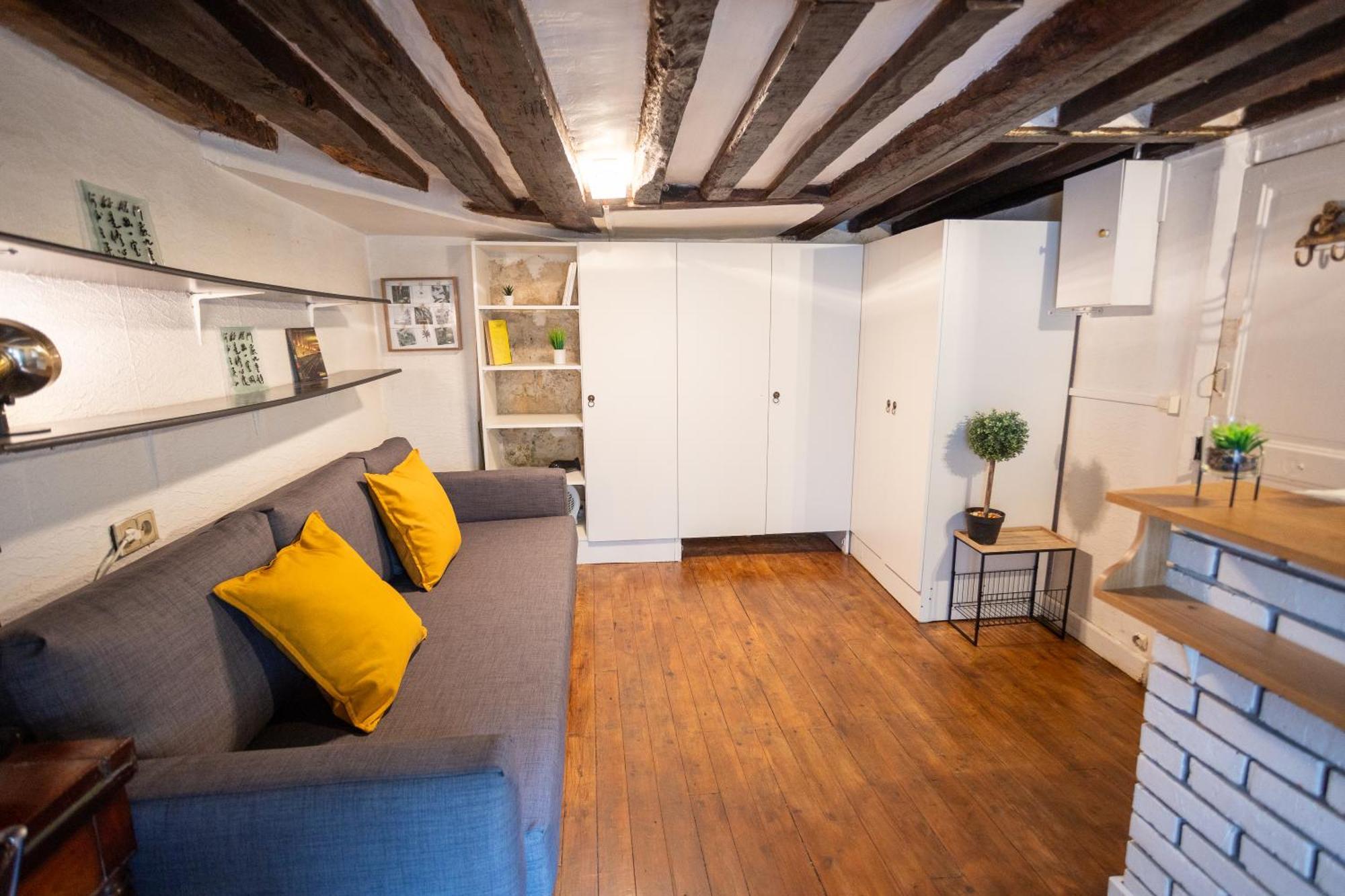 Studio Cosy Romantique En Plein Coeur De Paris Apartment Exterior photo